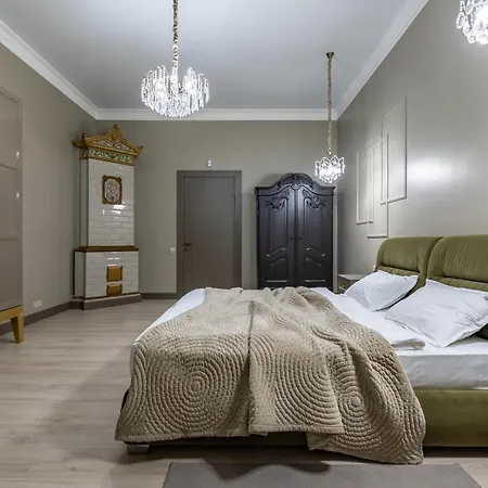 Romari гребінки 5 Apartmán Lvov