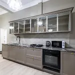 Romari гребінки 5 Lviv