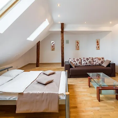 Romari гребінки 5 Apartamento *