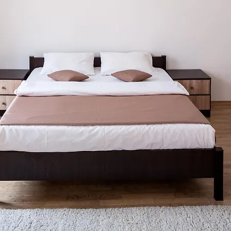 Apartmán Romari гребінки 5 *