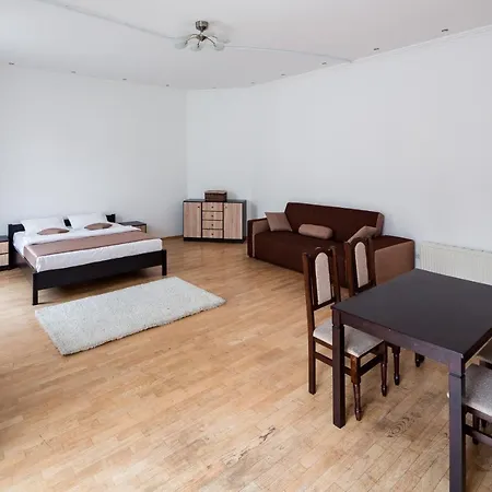 Apartmán Romari гребінки 5 Lvov