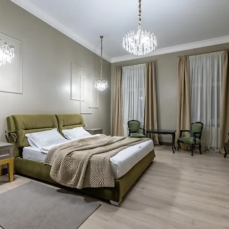 Romari гребінки 5 Leópolis