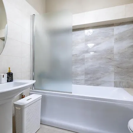 Romari гребінки 5 Apartamento