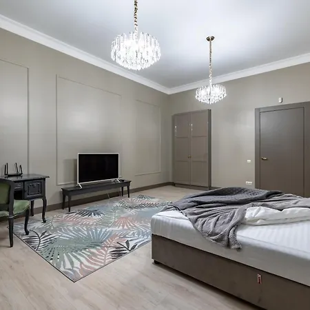 Romari гребінки 5 Львів