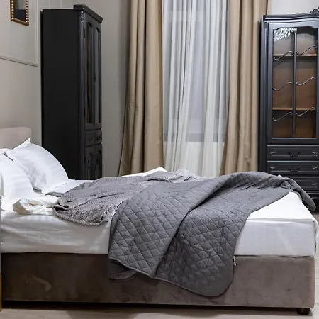 Romari гребінки 5 Apartamento