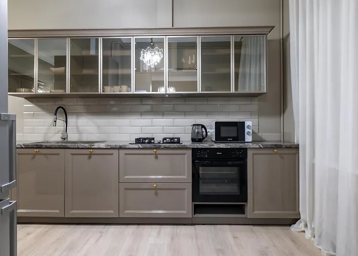 Romari гребінки 5 * Lviv